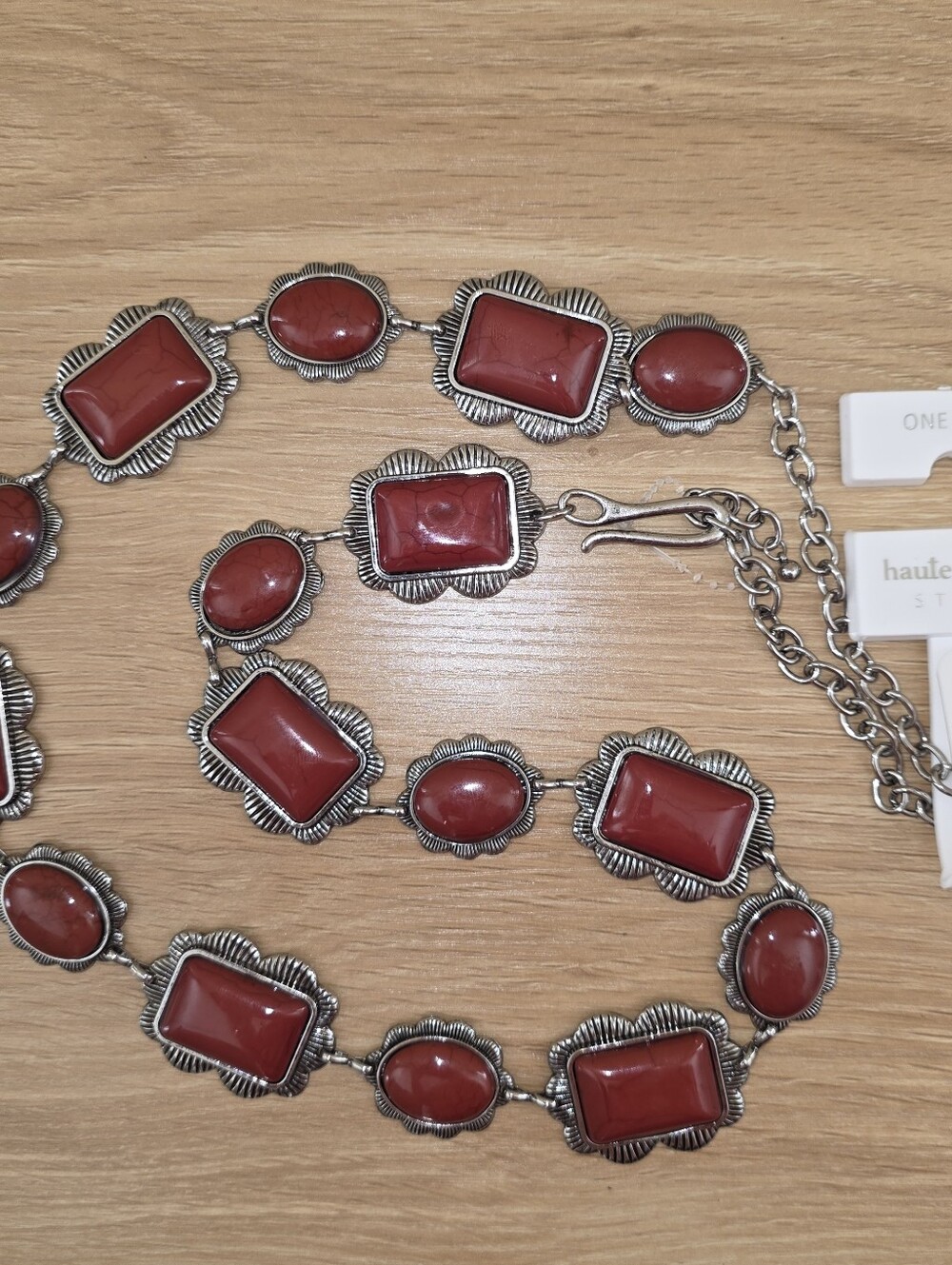 HAUTE HIPPIE  Stone linked necklace - elegant silver-tone setting